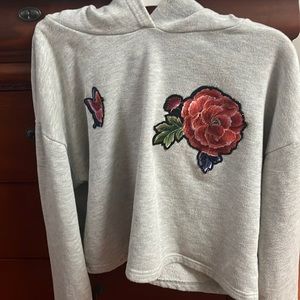 A cropped hoodie, really cute for winter and summer!